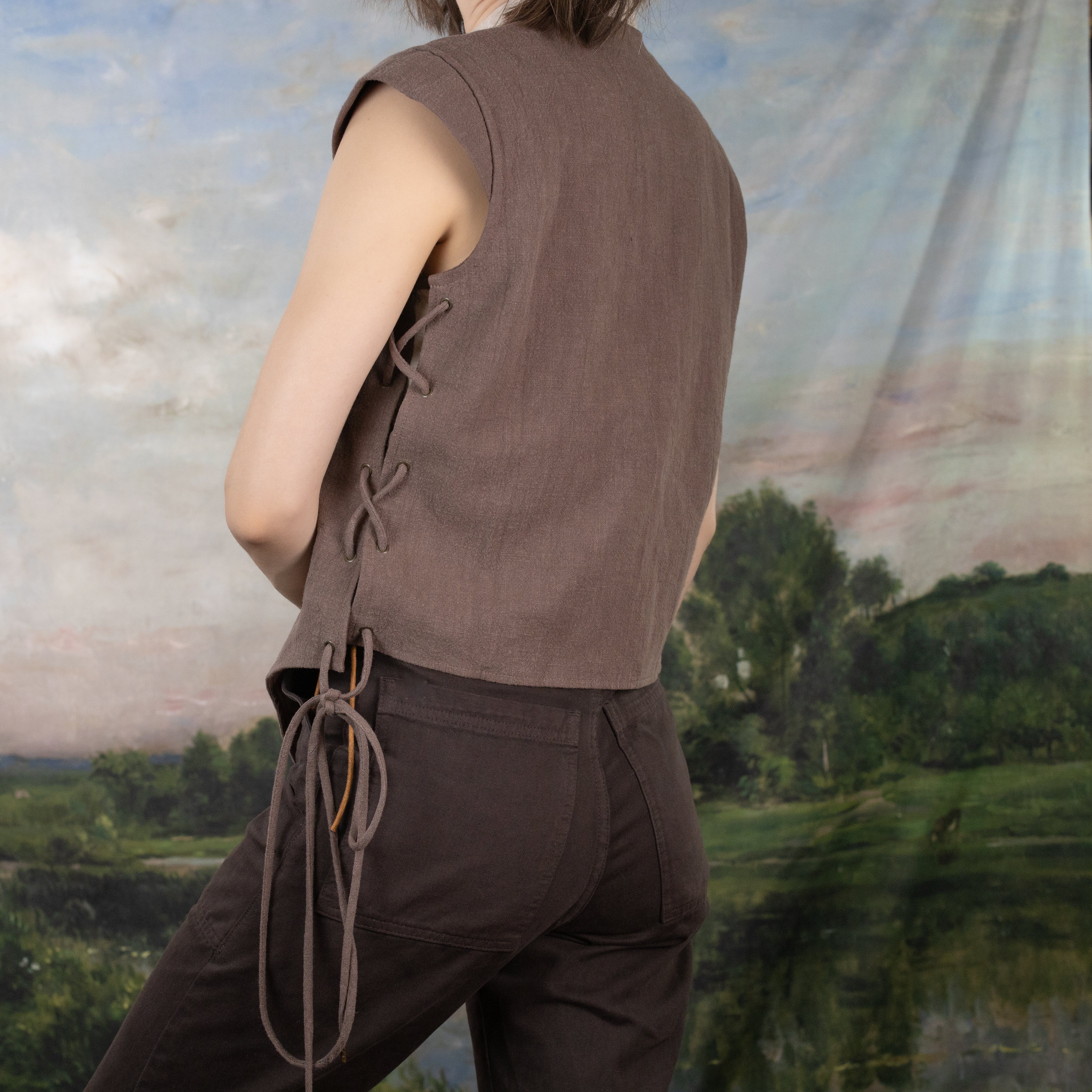 Brown Bard Vest - Image 10