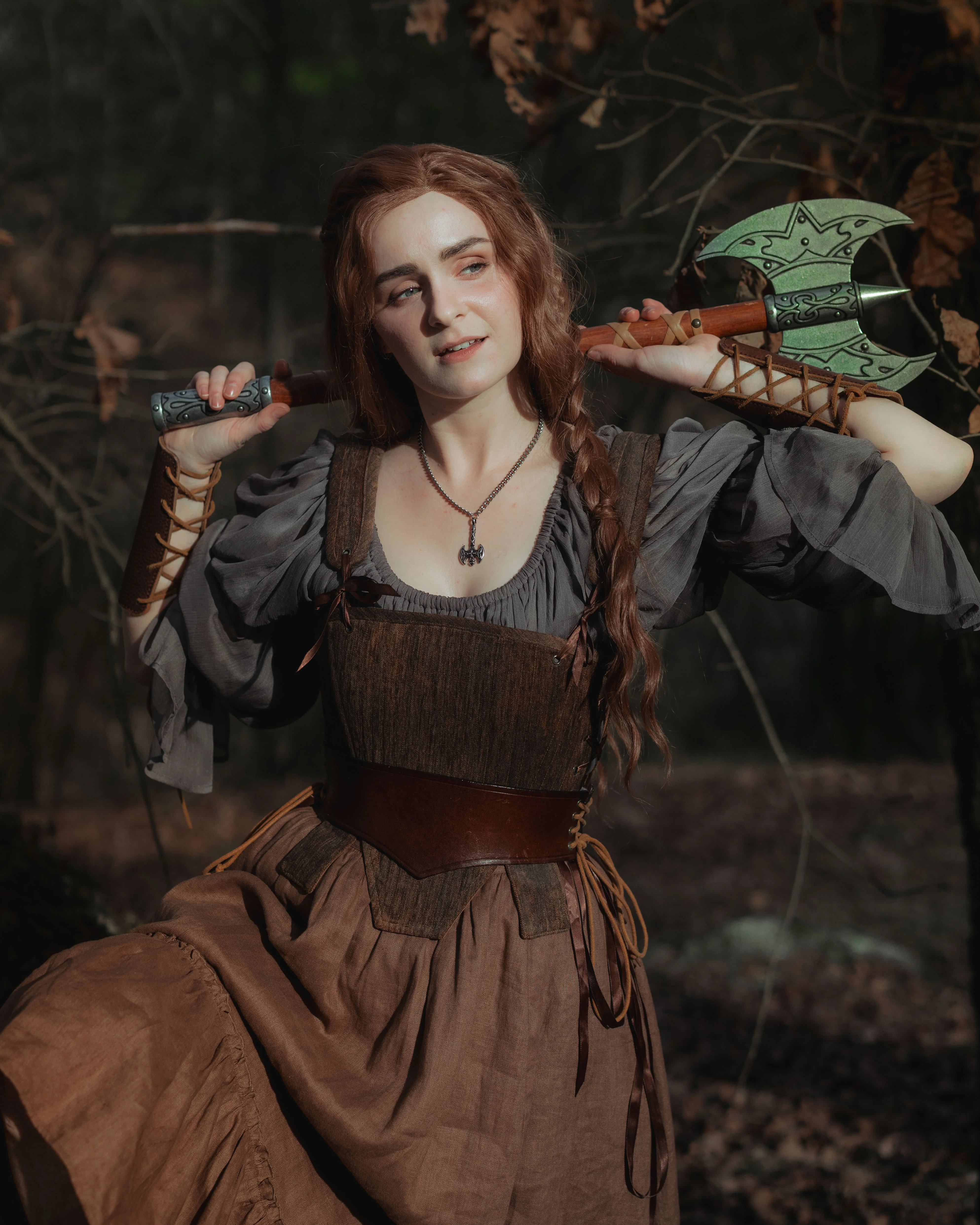 Brown Tabbed Tudor Stays - Image 14