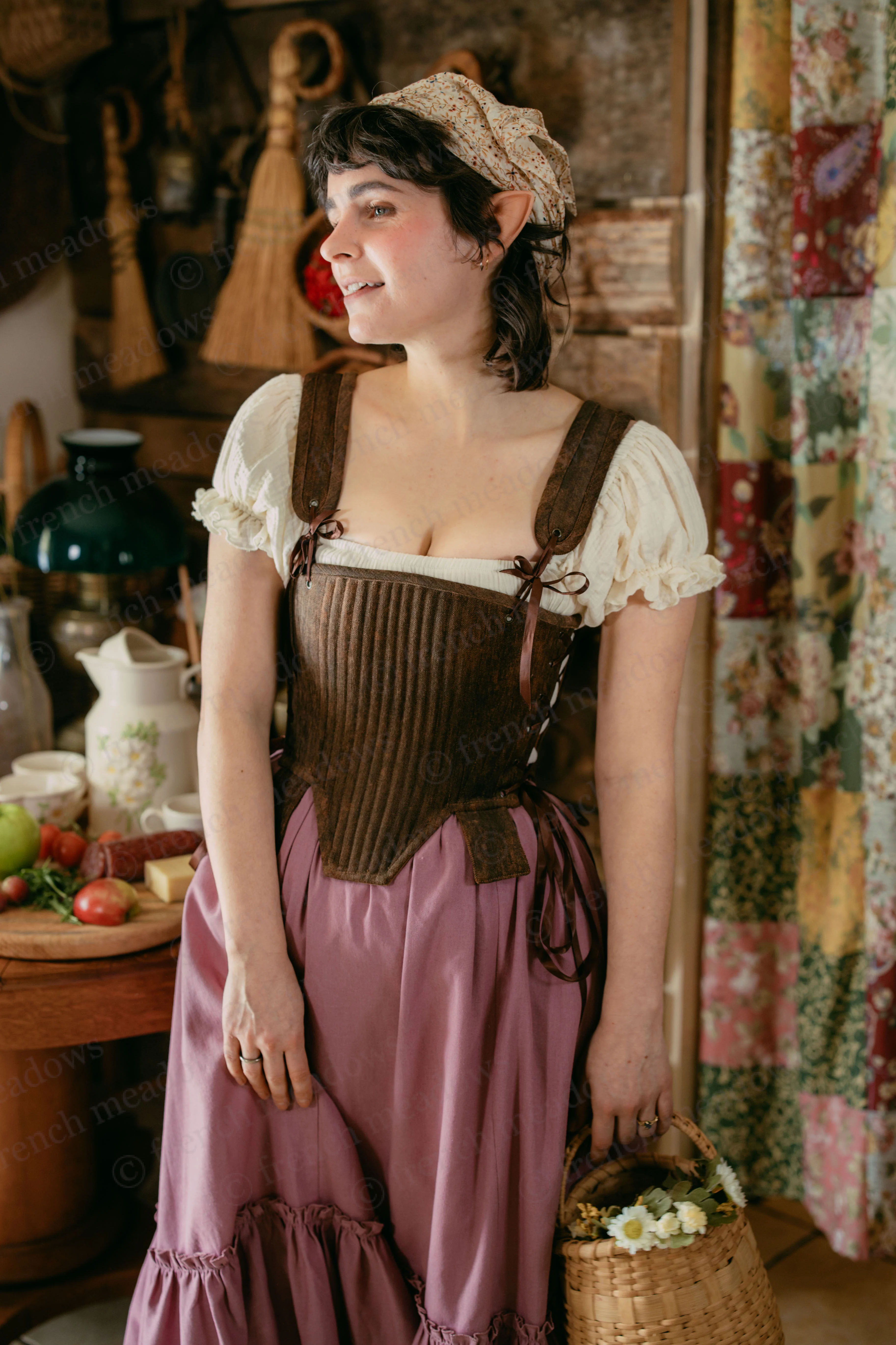 Brown Tabbed Tudor Stays - Image 8