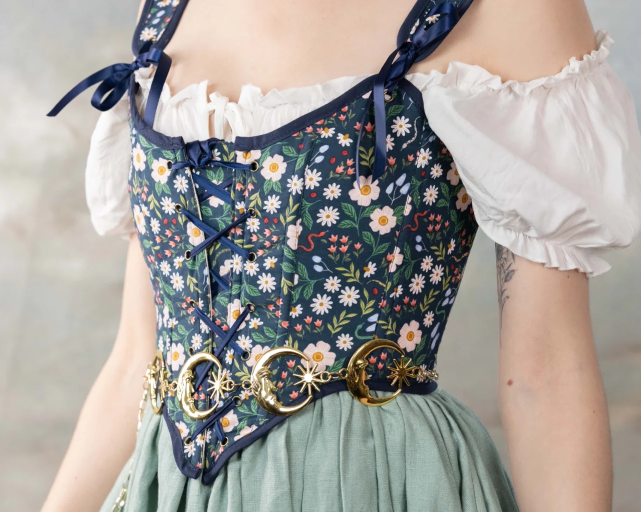 Handmade Blue Floral Garden Corset - Image 2