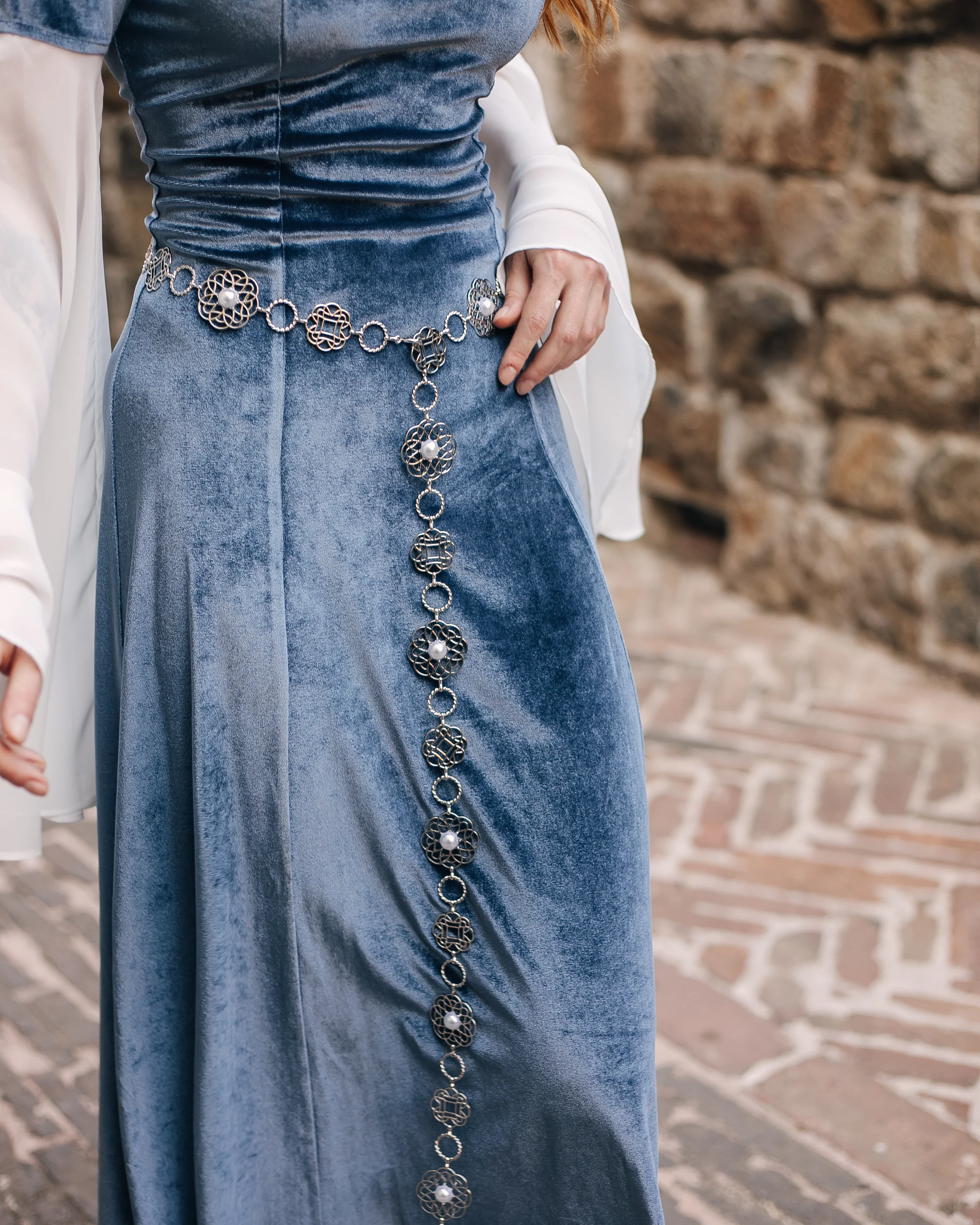 Rosette Medieval Chain Belt - Image 5