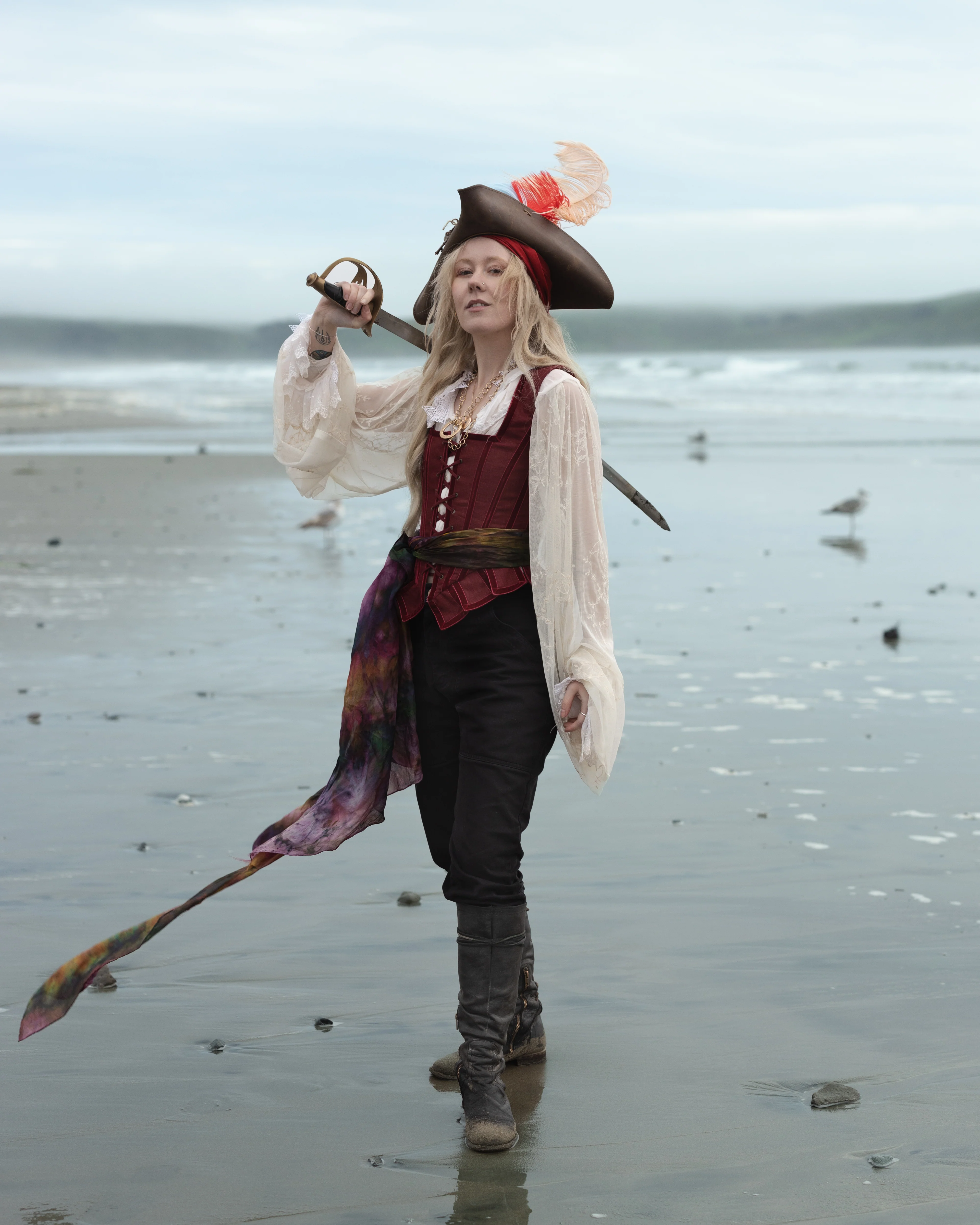 Red Pirate Doublet - Image 11
