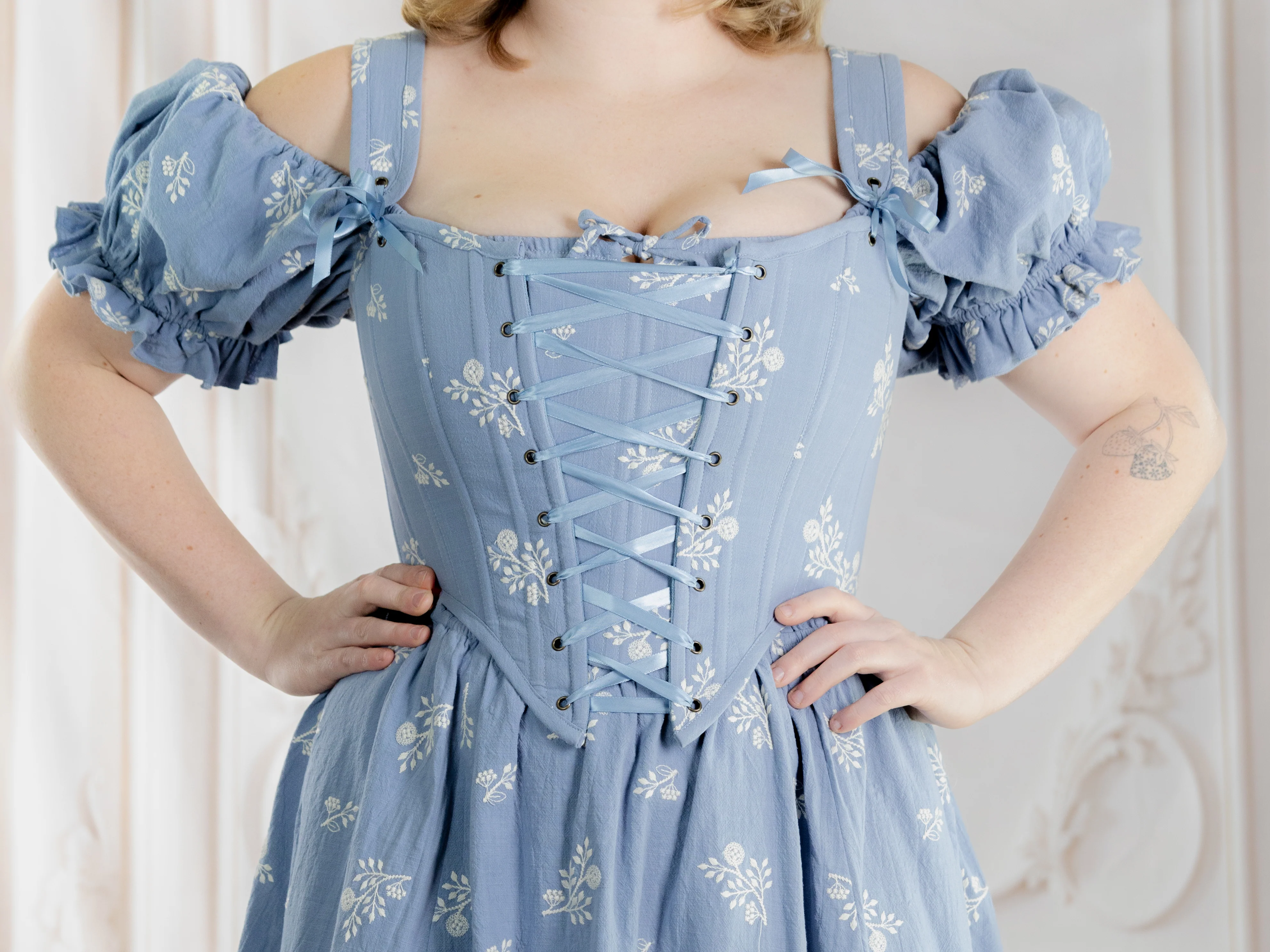 Regency Blue Floral Corset - Image 14