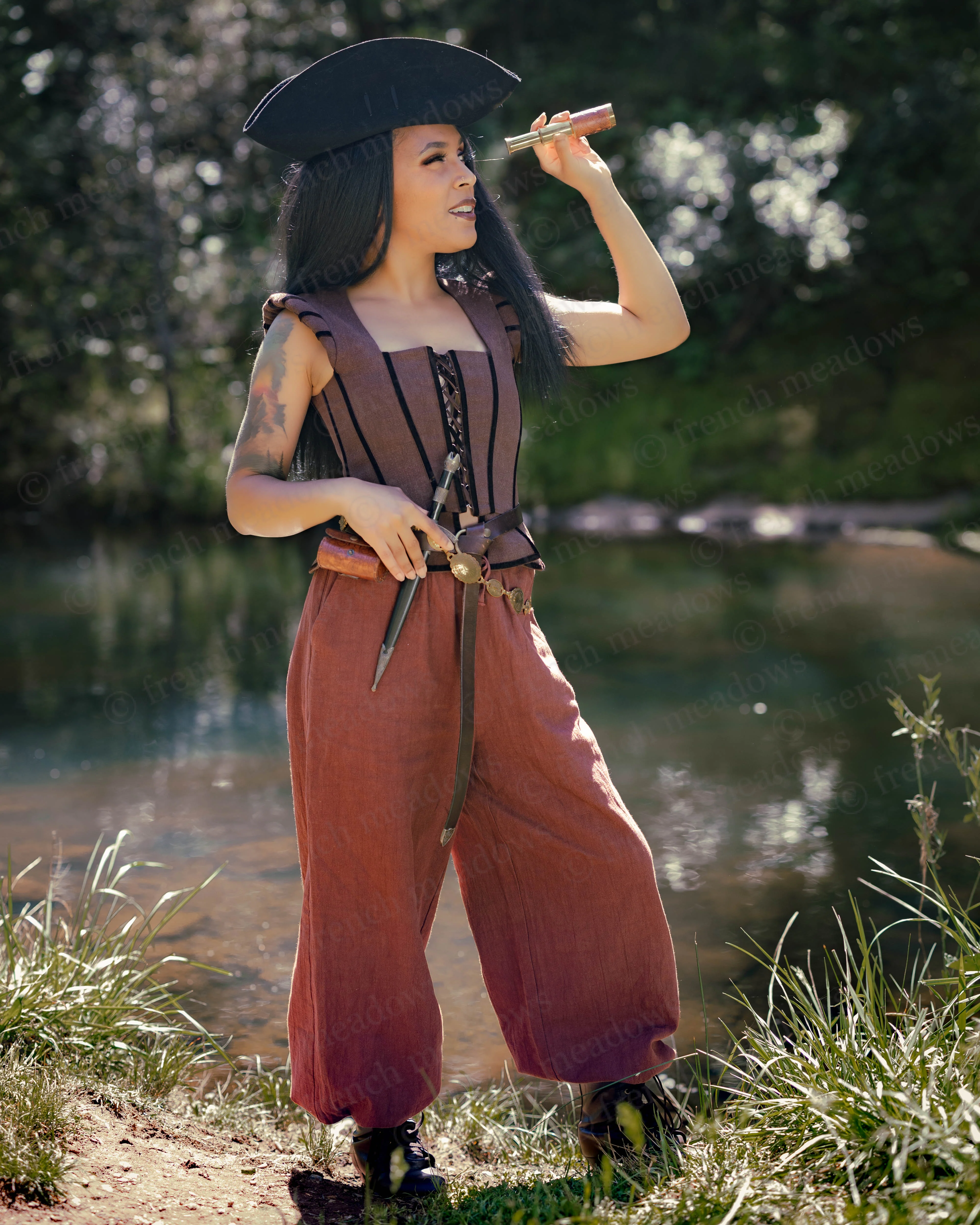 Tavern Bodice - Image 16