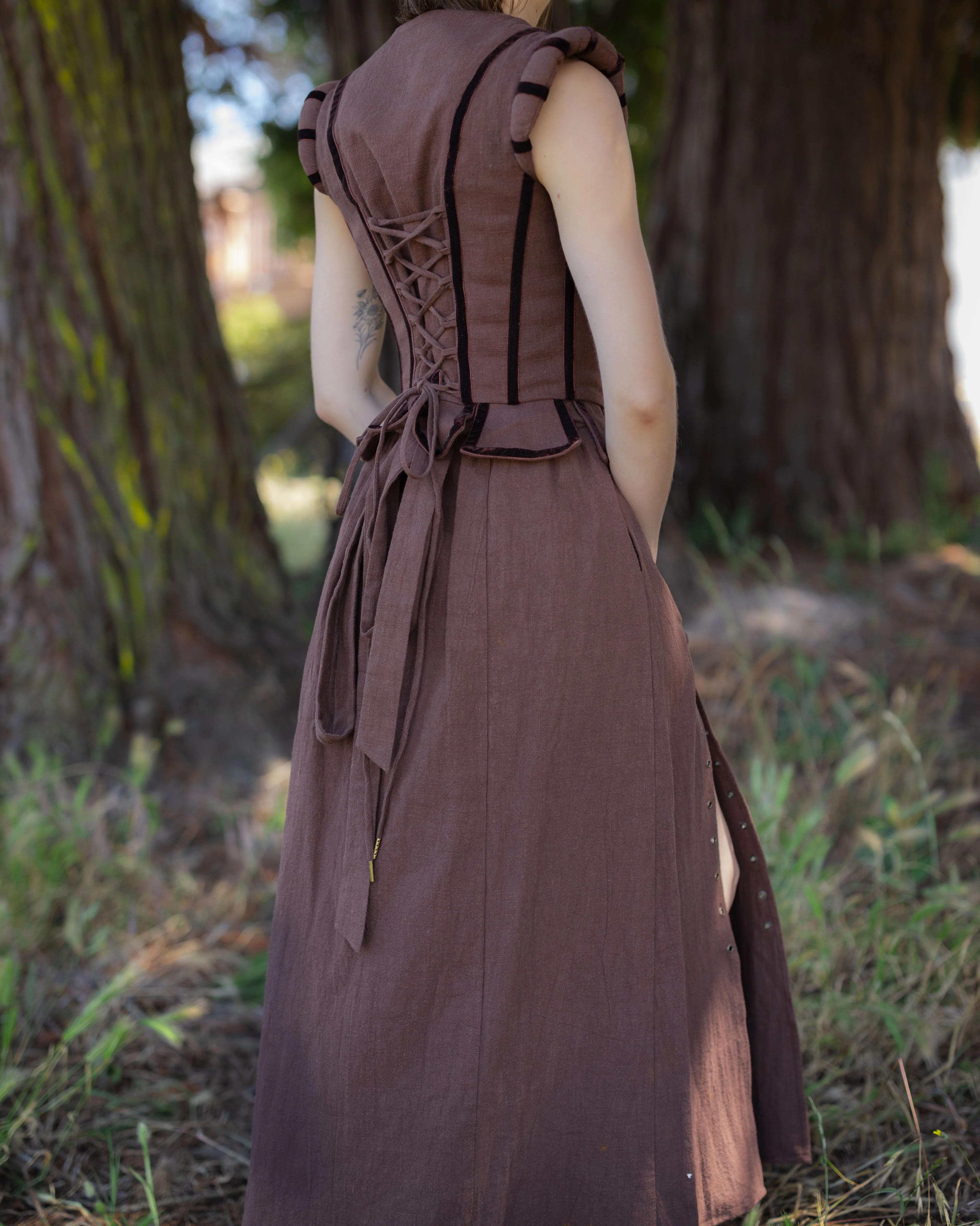 Tavern Bodice - Image 21